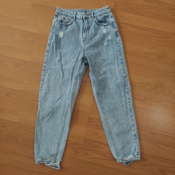 Shein High Waist Tapered Leg Jeans Light Wash Distressed Sz Medium - Picture 1 of 10